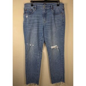 GAP Denim Girlfriend Jeans Women's Ladies‎ Size (Tag 8/29) Med. Blue Distressed